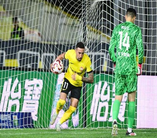 波兰联赛悬,念迭起,防守危机下,V体育官网,V体育APP,VSports,V体育平台