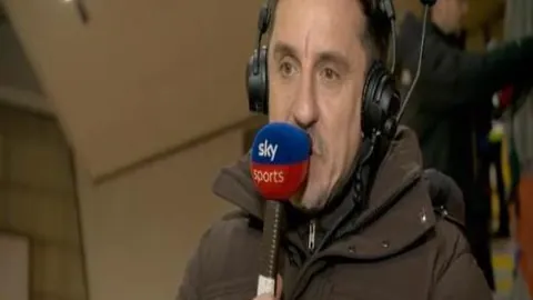 意甲欧战区竞争激化：罗马连胜如虎添翼，佛罗伦萨连败不止，差距不断扩大。