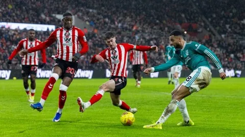 卡塔尔烽火燃情，阿拉比SC能否再创辉煌，续写胜利传奇？